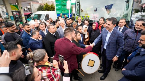 İBB Başkan adayı Kurum seçim çalışmalarını Beyoğlu'nda sürdürdü: 1 Nisan’da İstanbul’un yeniden dirilişi, yeniden yükselişi başlayacak