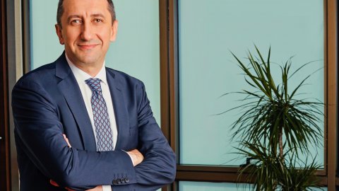 Türk Telekom’da yeni CEO Ümit Önal oldu