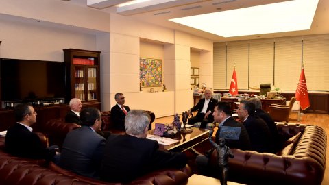 Kemal Kılıçdaroğlu, 5 sendika başkanı ile görüştü