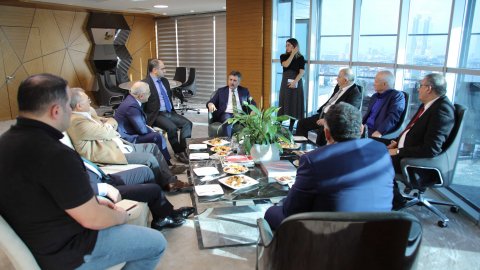 Almanya’da yaşayan Türk iş adamlarından Başkan Sandal'a ziyaret