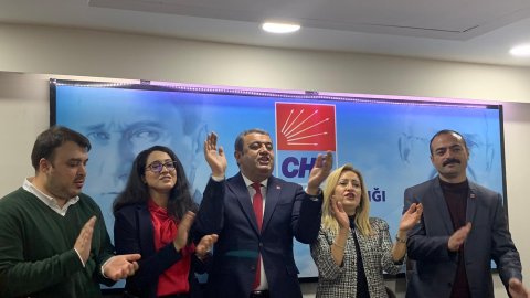 Saim Diken, CHP Eyüpsultan için adaylığını açıkladı