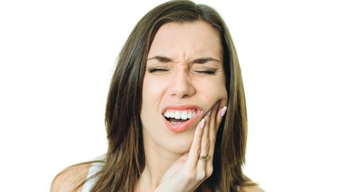 Soğuk havalarda dişleriniz ağrıyorsa sebebi bu olabilir!