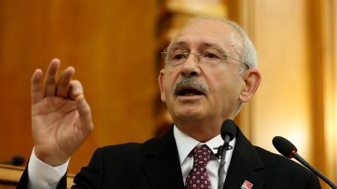 Kılıçdaroğlu: Havuz medyası sahte rakamlarla Basın İlan Kurumu’nu hortumluyor!