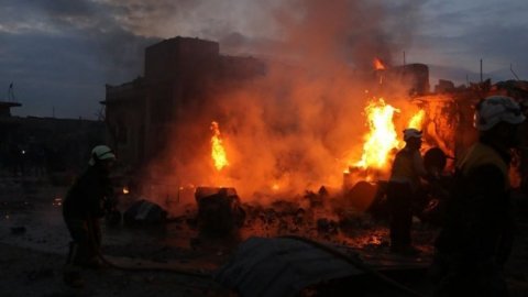 Suriye'nin Keftnoran köyündeki saldırılarda ölü sayısı 8'e yükseldi