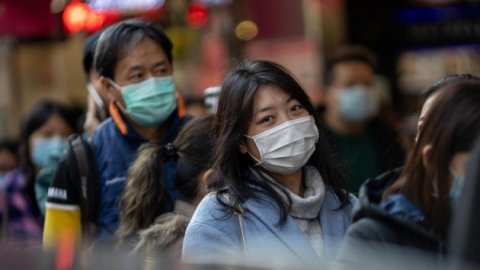 Çin'den dünyaya yayılan salgın nedeniyle ülkeler alarma geçti