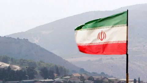 İran'dan İsrail'e 'Suriye' uyarısı