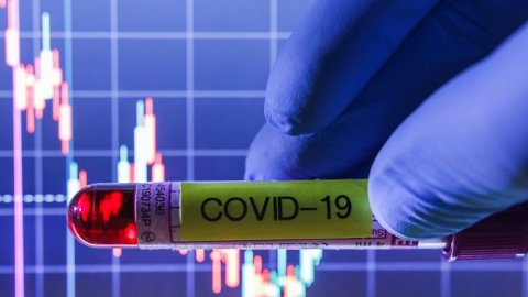  'Covid-19 için bir aşı minimum 12-18 ay uzaklıkta'