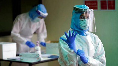  Çin'de 73 gün sonra her şey tersine döndü! Korkutan koronavirüs açıklaması