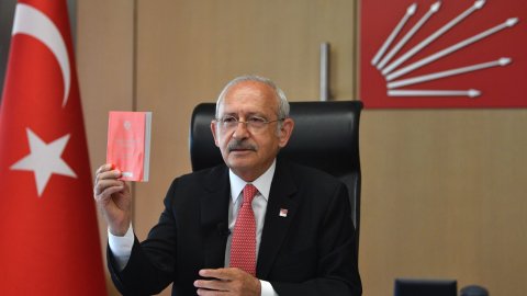 CHP Genel Başkanı Kemal Kılıçdaroğlu, 81 il ve Kıbrıs'tan 82 genç ile bir araya geldi