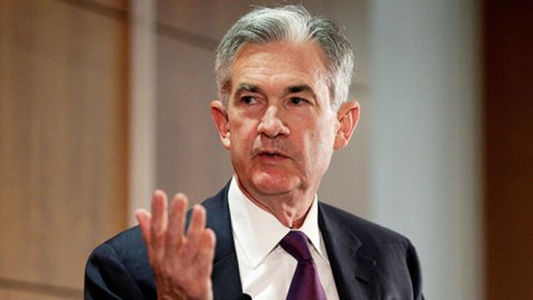 Fed Başkanı Powell: Yeni bir belirsizlik seviyesi yaşıyoruz