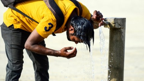 Hindistan'da hava sıcaklığı 47 dereceye çıktı