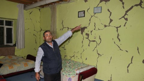 Malatya'daki depremde 20 ev ağır hasar gördü!