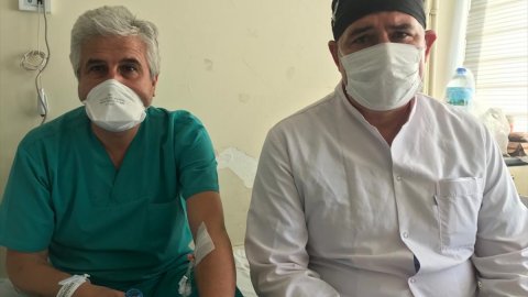 İzmir'de hasta ve yakınlarınca darbedilen iki doktor hastaneye kaldırıldı