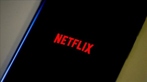 Netflix'e ilk erişim engeli geldi