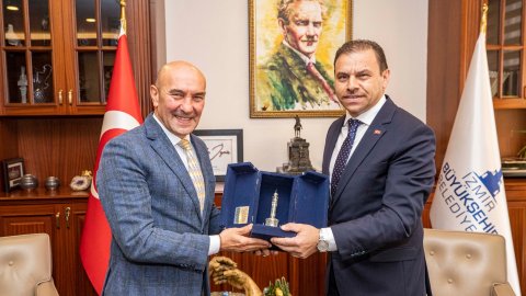 İzmir Büyükşehir Belediye Başkanı Tunç Soyer ve TMSF Başkanı Gülal, İzmir için buluştu