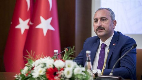 Adalet Bakanı Gül: Ayasofya'nın tekrar ibadete açılmasının hukuki bir gereklilik olduğunu düşünüyorum