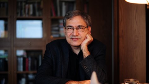 Orhan Pamuk: Ayasofya'yı yeniden camiye çevirmek, 'artık seküler değiliz' demektir