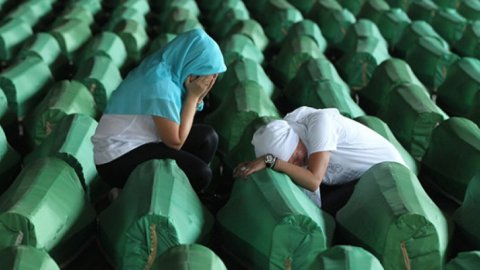 Kılıçdaroğlu'ndan videolu Srebrenitsa mesajı