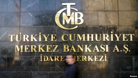 Erdoğan Merkez Bankası'nda 'tecrübe şartı'nı kaldırdı