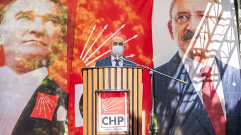 Tunç Soyer, CHP İzmir İl Örgütü'nün düzenlediği bayramlaşma törenine katıldı