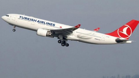 Rusya'dan Türkiye'ye uçak seferleri başladı