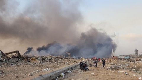 Beyrut'taki patlama 3.3 büyüklüğünde depreme neden oldu