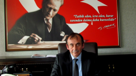 Çeşme Kaymakamı neden görevden alındı? Sebep Atatürk fotoğrafı mı?