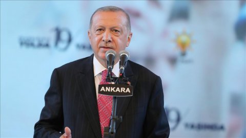 Erdoğan: Bu sene İslam düşmanlığı virüsü ile de mücadele etmek zorunda kaldık