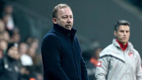Beşiktaş teknik direktörü Sergen Yalçın koronavirüse yakalandı