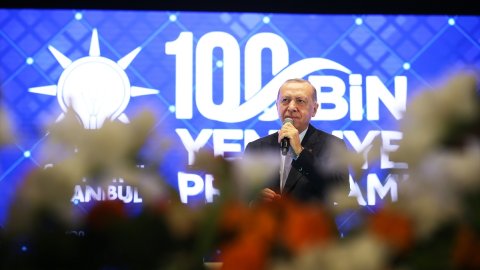 Erdoğan AK Parti İstanbul 100 Bin Yeni Üye Programı'nda konuştu. 