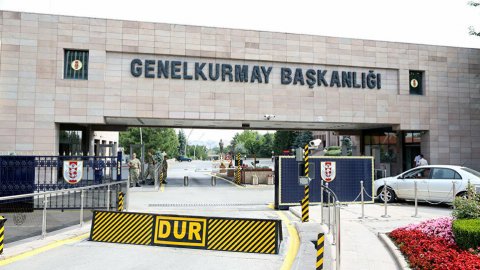 Türkiye'de ilk kez bir komutan koronavirüsten hayatını kaybetti
