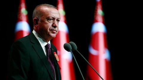Erdoğan: Rekorlar ardı ardına geliyor