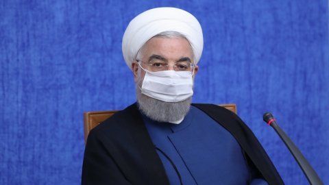 İran Cumhurbaşkanı Ruhani: 'ABD, zorbalıkla muamele ederse bizden kesin bir cevap alır'