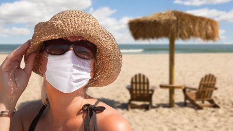 Korkutan koronavirüs uyarısı: Normalleşme daha yıllar alacak! '2021 yılında da daha önceden olduğu gibi bir yaz tatili yapamayacağız'