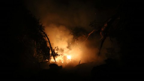 Kastamonu'da orman yangını sürüyor