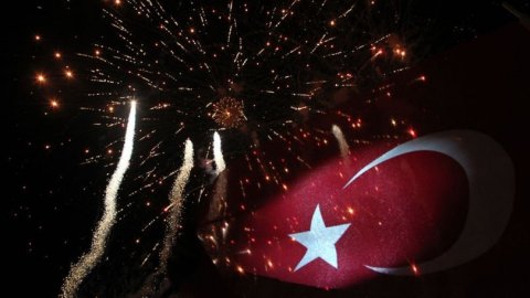 29 Ekim için geri sayım! İstanbul Cumhuriyet coşkusuna hazır