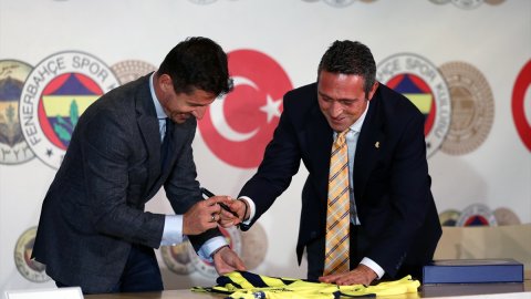 Fenerbahçe'nin yeni sportif direktörü Emre Belözoğlu oldu