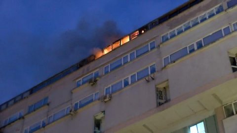 Şişli'de Perpa iş merkezinde yangın