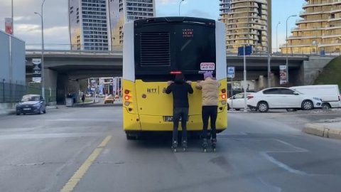 Otobüse tutunan patenli gençlerin tehlikeli yolculuğu