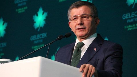 Gelecek Partisi Genel Başkanı Ahmet Davutoğlu koronavirüse yakalandı
