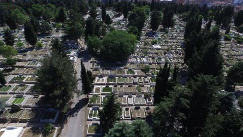 İstanbul’da mezar karaborsası; 2 milyon liraya mezar yeri satıyor