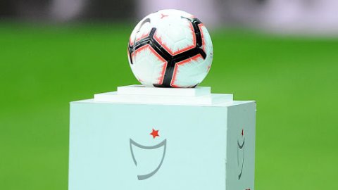 Süper Lig'de yabancı futbolcu kontenjanı 16'ya çıkarıldı