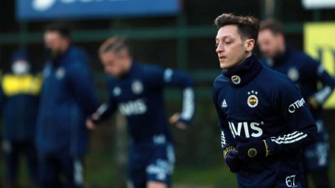 Fenerbahçe'den flaş Mesut Özil açıklaması! Program netleşti