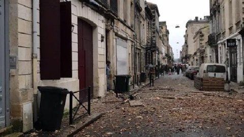 Fransa'da patlama: Yaralılar var