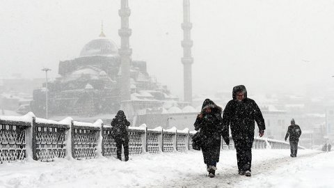 İBB Başkanı Ekrem İmamoğlu'dan İstanbullulara kar uyarısı