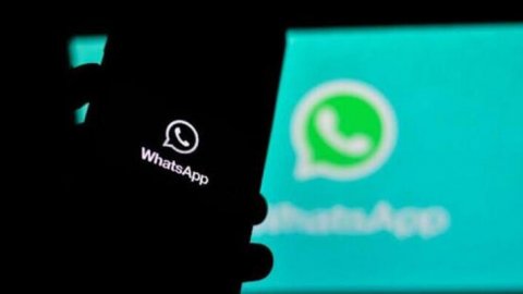 WhatsApp 'sözleşmeyi kabul etmeyenlerin hesabına ne olacağını' açıkladı