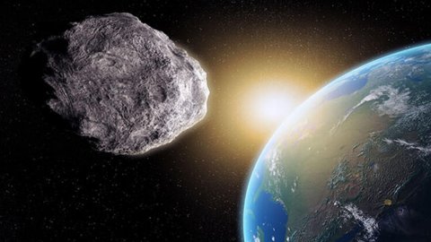NASA'dan korkutan açıklama: Dev asteroit Dünya'ya yaklaşıyor