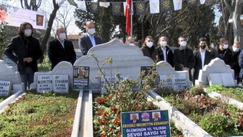 Necmettin Erbakan ölümünün 10. yıl dönümünde mezarı başında anıldı
