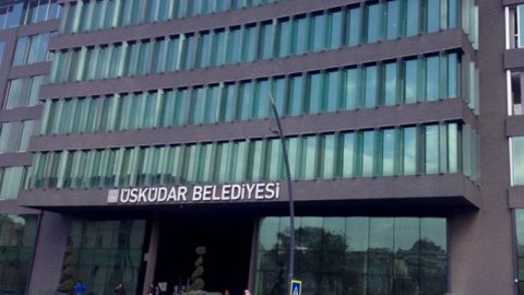 AKP'li Üsküdar Belediyesi, kendisine ait olmayan hazine arazilerini satmak için yetki istedi