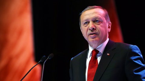 Cumhurbaşkanı Erdoğan: Aziz milletimizin başı sağ olsun